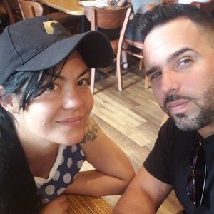 Meet your Posher, Leslie